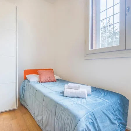 Lux Near Policlinico アパート *