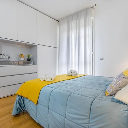 Lux Near Policlinico