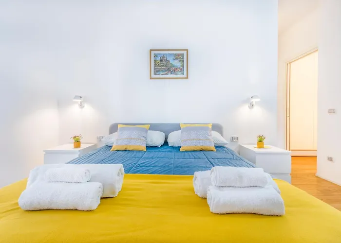 Lux Near Policlinico Modena